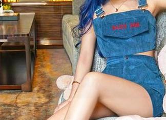 Feilin嗲囡囡 – Emily尹菲修女的套图让人琢磨不透，不知道她的资源是不是也有一整套“心法”。