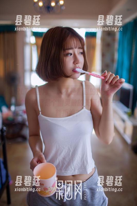 GIRLT果团网 - 这不是普通的姐姐，Miss琪的图包里是个幽灵般的美丽传说——谁能拒绝？