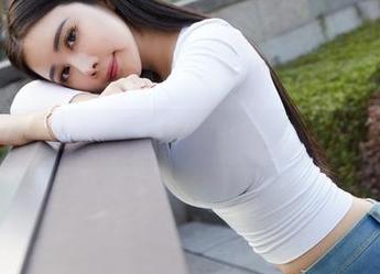 MiiTao蜜桃社 – 棉袜对温心怡的热爱，从图集中悄悄溢出