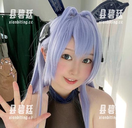PAKI酱的黑白cos，我的眼睛都冒出小星星了。