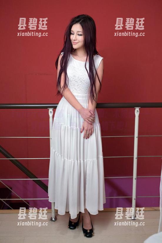 TuiGirl推女郎 - 最新图册：木婉晴——女神降临，咱们都快跪下吧！