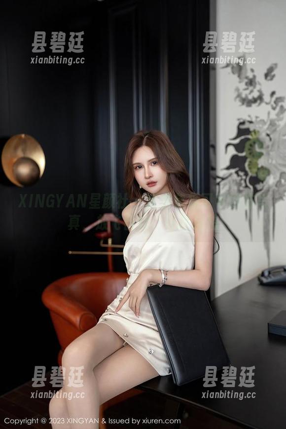 XINGYAN星颜社 - 直击焦糖可可网袜写真，放飞自我，任性自拍