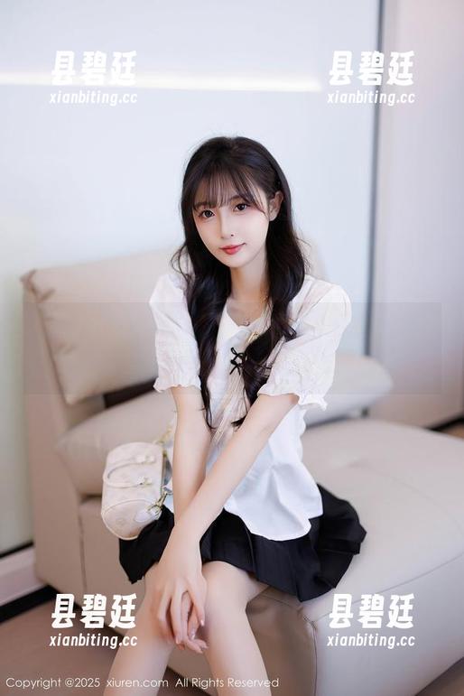 Xiuren秀人网 - 张思允Nice毛衣小秀，私房美图里春秋轮回，时光仿佛静止。