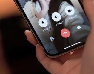 Xiuren秀人网 – 职业装写真：田冰冰的冷漠与酷炫，我已经开始想象她的“上班路”了！