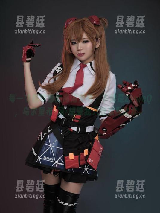 每一寸都带感的高清壁纸，不愧是ZinieQ，乌尔里希·冯·胡滕我只想默默欣赏。