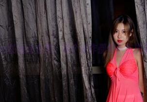pans – Tina的运动合集：每个动作都似乎在挑逗我的灵魂…