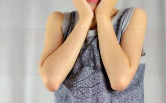 pans – 明明是水手服，兔兔在写真中却透露出另一层意味