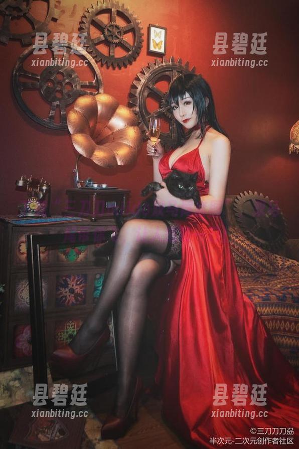 下载“三刀刀miido双马尾套图”，双马尾带你飞，让人想咬一口！