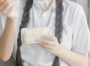 不呆猫的“温柔”：美图从不需要嫉妒，甚至无圣光也能摇曳生姿