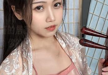 不呆猫的居家猫猫女友：定制写真，就等你的点赞了钢琴都要陪着！