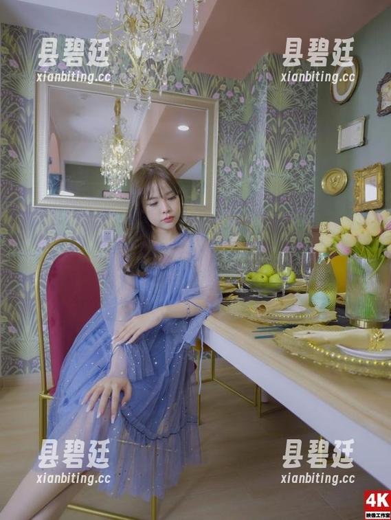 丽柜 - 晴晴带你踩浪：这种海滩姿势，我原图没有看过！