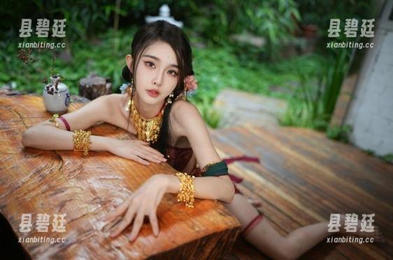 从未见过的余多多Dudu：御姐长腿与单车的完美福利原图