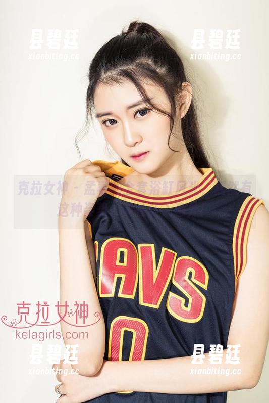 克拉女神 - 孟君的全套浴缸风光，居然有这种姿势，实在让人意外！