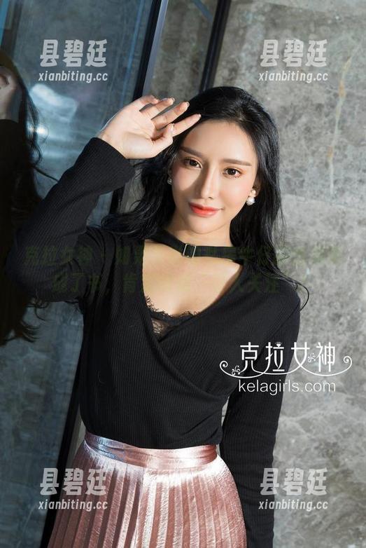 克拉女神 - 如果百琳的私房牛仔裤合集做成了书，肯定特别“引人关注”！