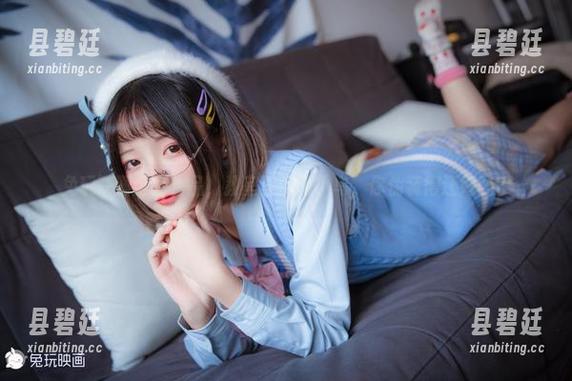 兔玩映画全套作品，教室里的南小鸟，你伪装得还好吗？