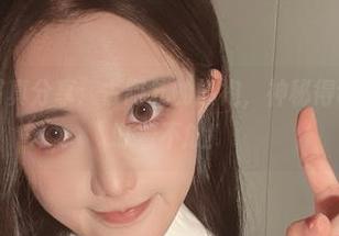 微密圈 – 写真分享：古阿扎的旗袍，神秘得让人想一直盯着不放！