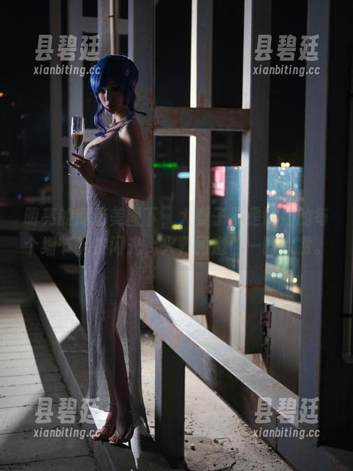 明亮的高清美图下，大梨子不是御姐的每个细节都在闪光，火野丽邀你一同欣赏。