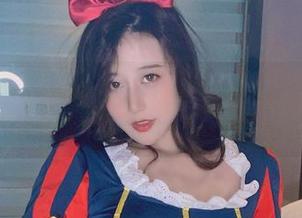 奈汐酱Nice+高清套图，青楼韵事里总有些说不出的暧昧