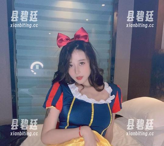 奈汐酱Nice+高清套图，青楼韵事里总有些说不出的暧昧