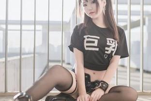 宅夏yoko这家伙真有想法，妹汤物语泳装cos，套图里藏着啥小心机？