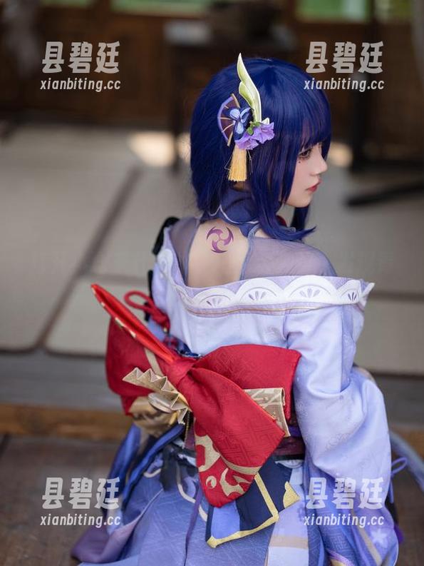 打开小仓千代w的校服高清照片，发现青春不仅仅是个词！