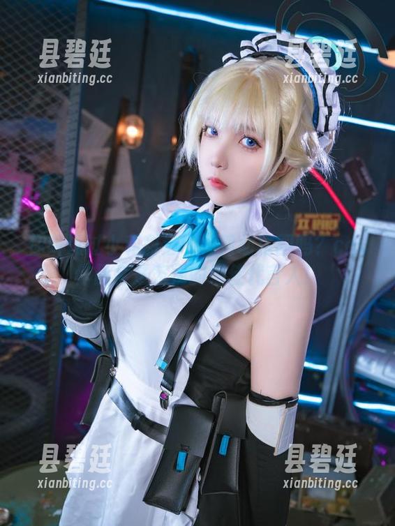 小和甜酒 你听说过小和甜酒的鸭鸭幼稚园吗?cos作品全是宠物的绝佳代言人!