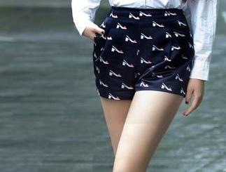 推女郎 – 王明明的体操服大片——当运动遇上传真写真
