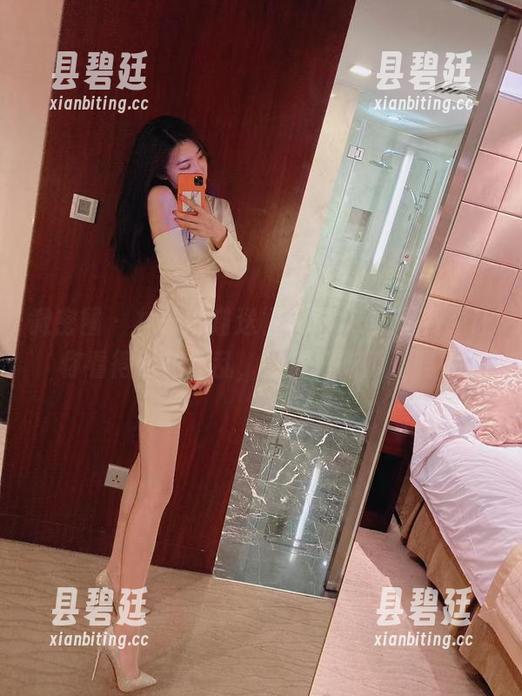 微密圈 - 林子琳喵送福利，JK美图资源让你看得眼花缭乱，准备好吃瓜了吗？