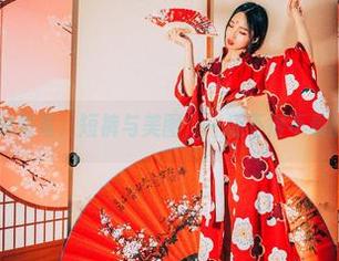 果团网 – 林弯弯：短裤与美图，一场不得不看的更新秀！