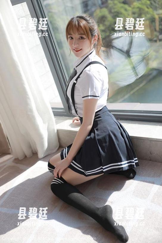 模范学院 - K8傲娇萌萌Vivian全套图片，谁不想在办公室见到她？