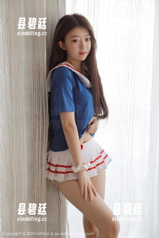 模范学院 - 唐琪儿il，白色视野再出发——这些美图好像精选的微妙暗示。