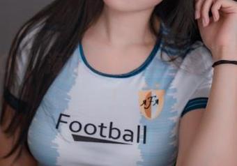微醺的OL，海克斯科技小蛋糕带你玩cos！