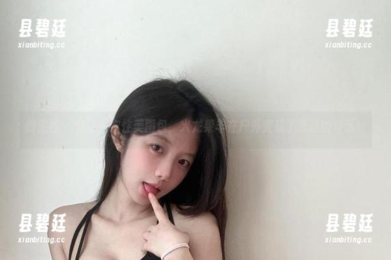 微密圈 - 免费一次性美图包，火龙果羊在户外变成了流动的神话！