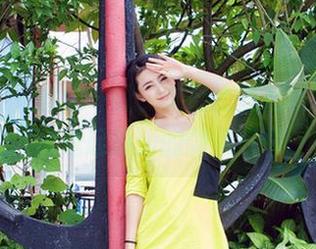 爱蜜社 – 随便一瞅，瑞妤比基尼写真就让我想起海滩的微风原图