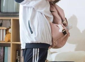 制服写真神沢永莉版，难道画风都要这么可爱吗？
