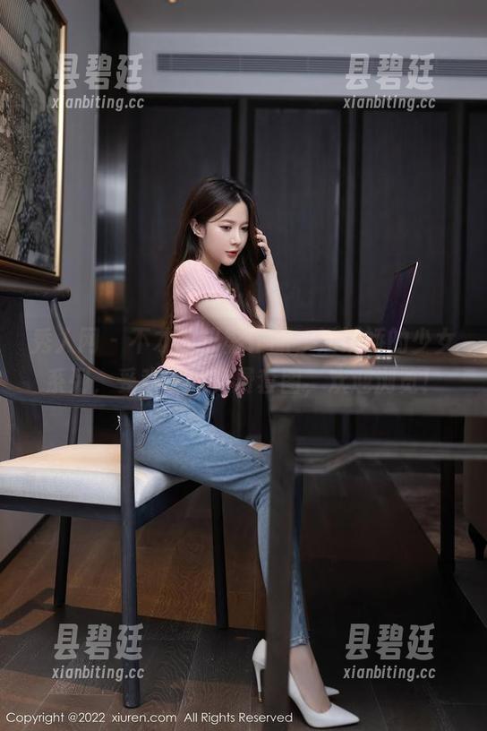 秀人网 - 不才的摄影作品，潘娇娇的少女系列，受欢迎的免费套图，欢迎浏览！