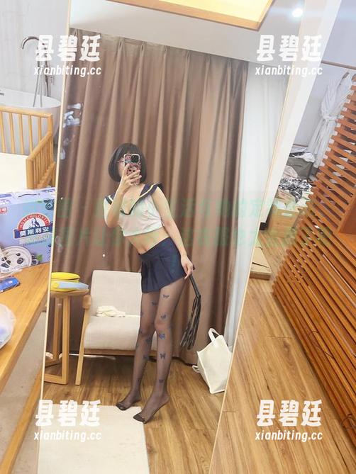 胜利的小生活 微密圈 - 胜利的小生活与她的定制套装,私房图片让你大呼:这衣服也太会摆了吧!