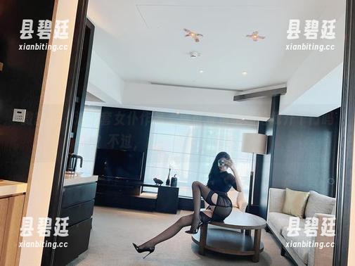 微密圈 - 这全套女仆作品，葛征难道是想给我开个门吗？不过，门打开后我又怕了…
