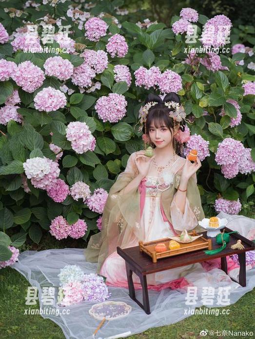 贰加六的新图包来了，光感之美？我只看见我家的灯光打得太糟糕。
