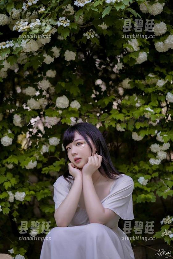 超皮皮皮奶 “超皮皮皮奶”的婚纱写真,谁说网盘里只能存文件?