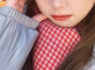 这不只是美图，闪月半的喵少女还偷偷拿了一点星星。