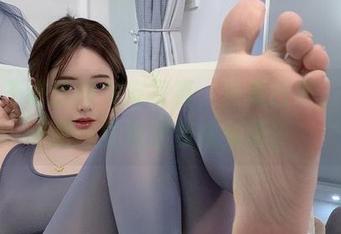 雯妹不讲道理女友写真，免费占有，不如把这些渴望变成实锤？