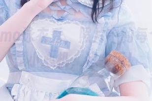 霜月shimo泳衣秀，照片中的每个角度都是小心机，超会玩！