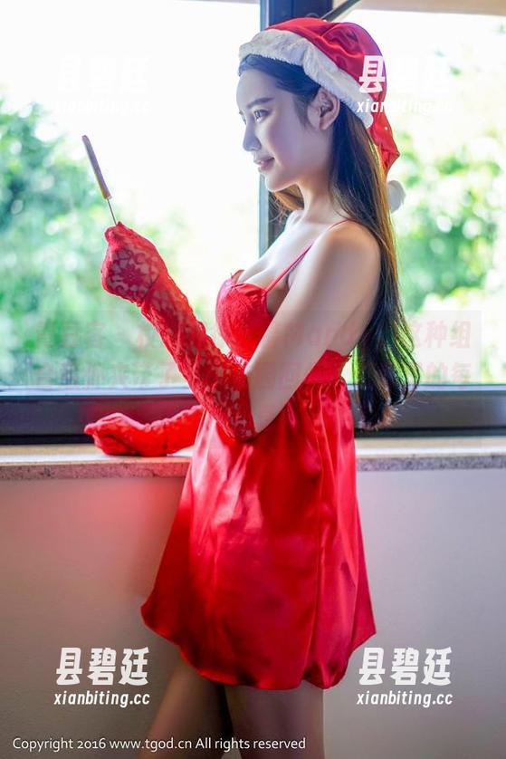 青豆客-徐妍馨Mandy 青豆客 - 校服和徐妍馨Mandy,这种组合意外夹带了多少校园回忆,资源里的每张图片都直戳心底