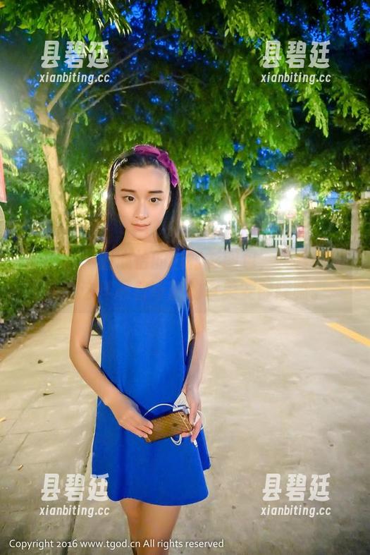 青豆客 - 温心怡的白衬衫图包，免费的好处就这样顺着奇葩的审美安静降临。