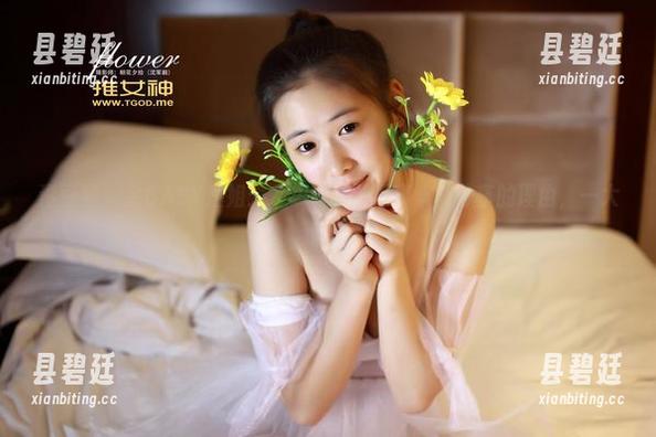 青豆客 - 金BABY姐姐：才华横溢的写真集，分享的理由，一大堆！