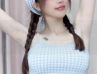 鹿八岁baby的“免税”派对：尼尔的2B其实只要扫一扫！