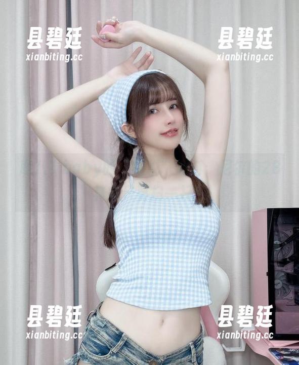 鹿八岁baby的“免税”派对：尼尔的2B其实只要扫一扫！